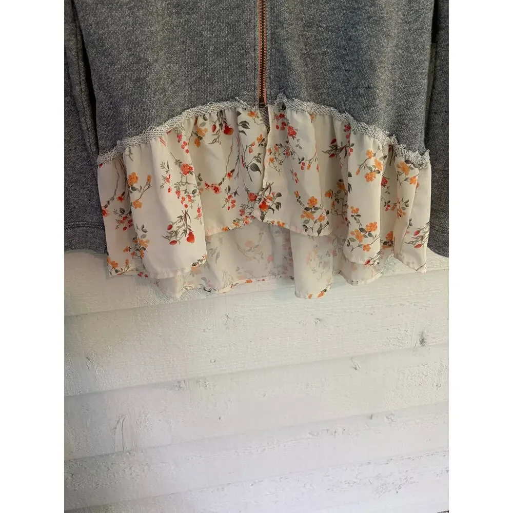 Hint of Mint Gray Floral Ruffle Hem Zip Hoodie Women’s Size Small Lightweight - Picture 5 of 8